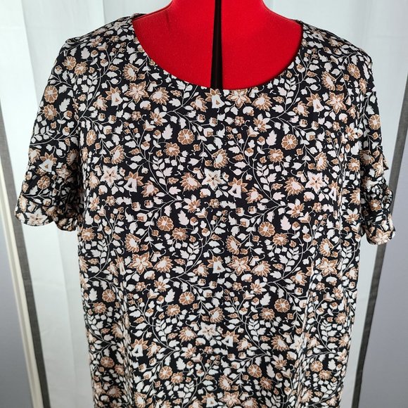 NWT Brown Floral Flutter Sleeve Blouse 20W - Picture 3 of 10
